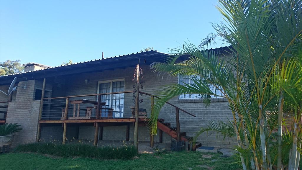 Numbi Hills Self-Catering Villa เฮซีวิว ภายนอก รูปภาพ