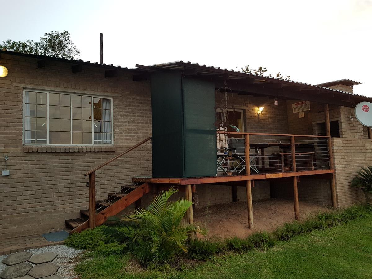 Numbi Hills Self-Catering Villa เฮซีวิว ภายนอก รูปภาพ