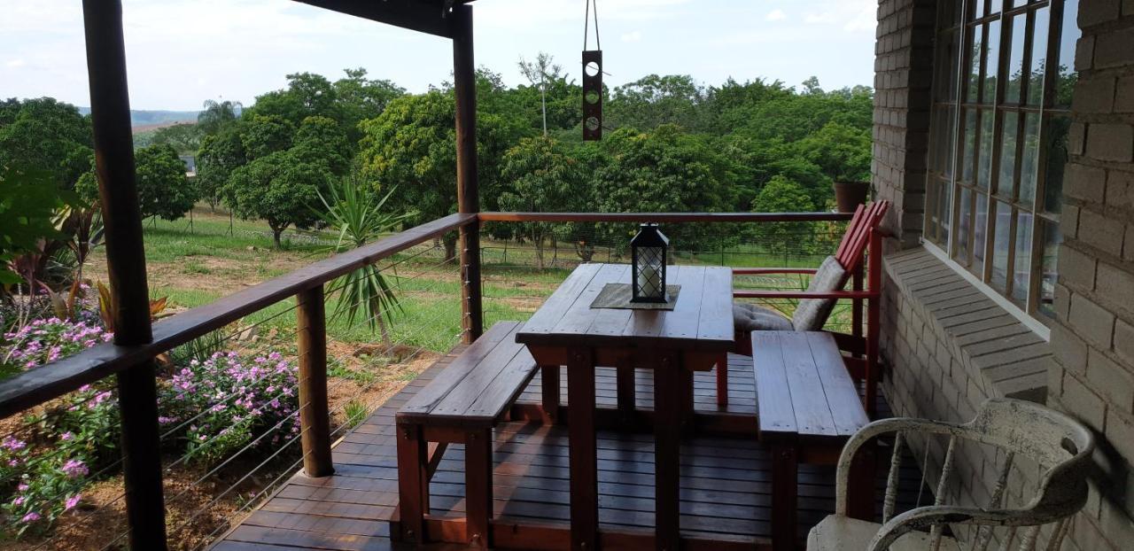 Numbi Hills Self-Catering Villa เฮซีวิว ภายนอก รูปภาพ