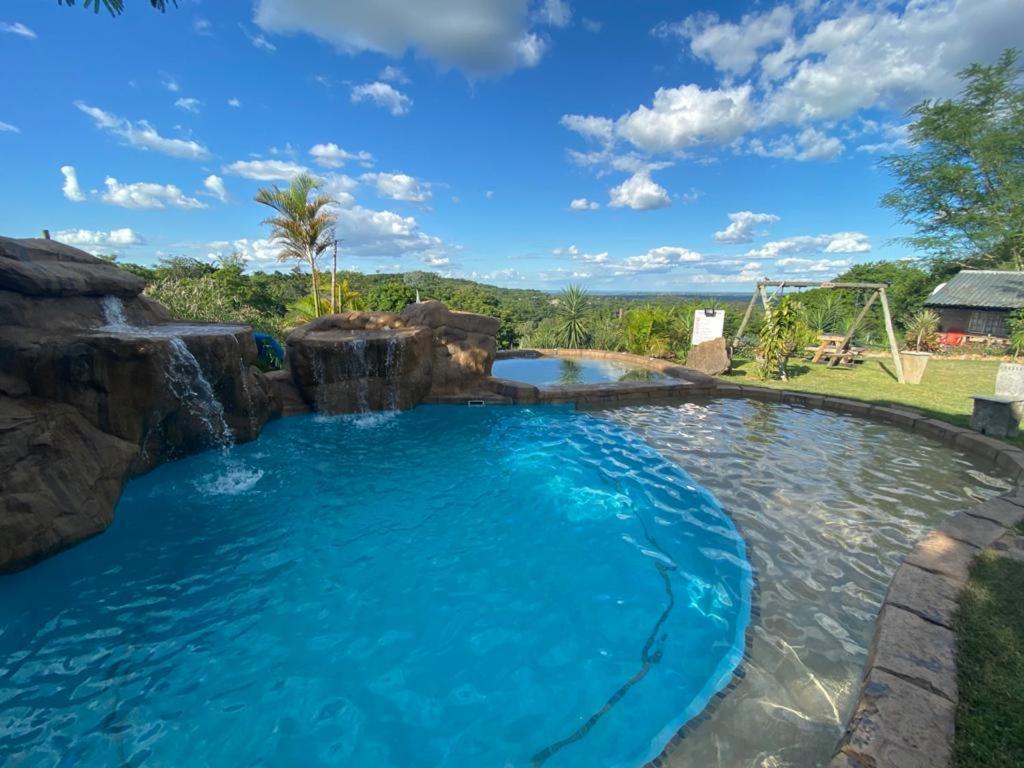 Numbi Hills Self-Catering Villa เฮซีวิว ภายนอก รูปภาพ