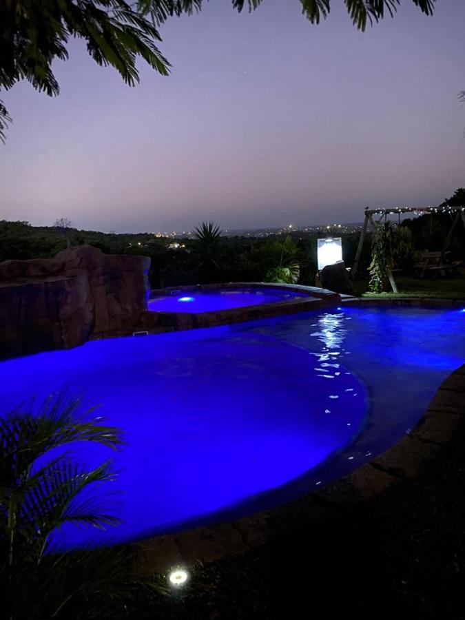 Numbi Hills Self-Catering Villa เฮซีวิว ภายนอก รูปภาพ